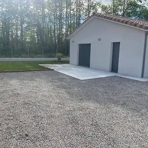 villa-clos-des-iris.midi-pyreneeshotels.com/
